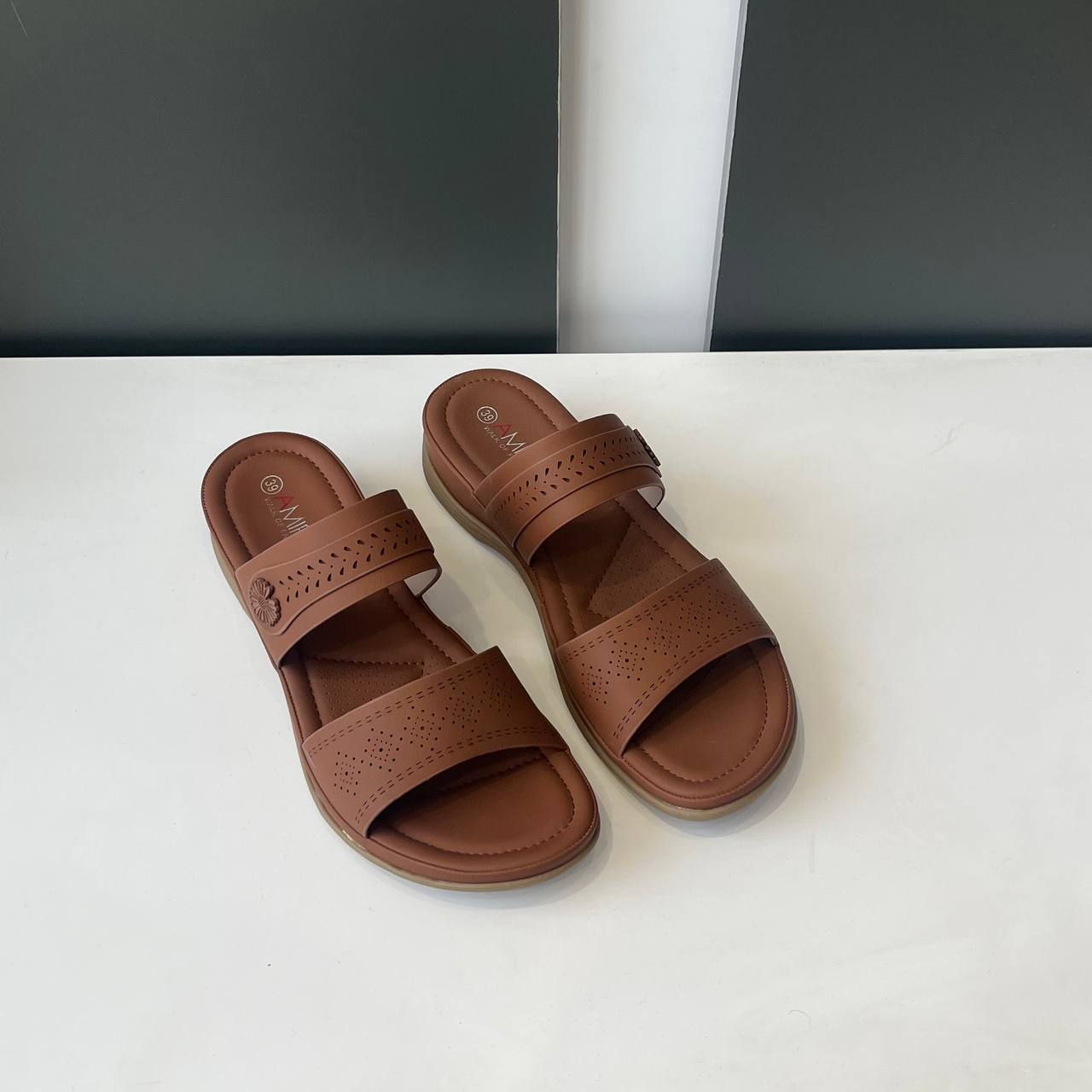 دمپایی امیرا مدل Dz-1004 - تصویر 4